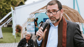 Charla de Fernando Krauss, de la oficina de Transición Socioecológica Justa del Ministerio del Medio Ambiente. 